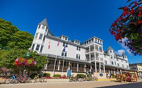 Lake View Hotel